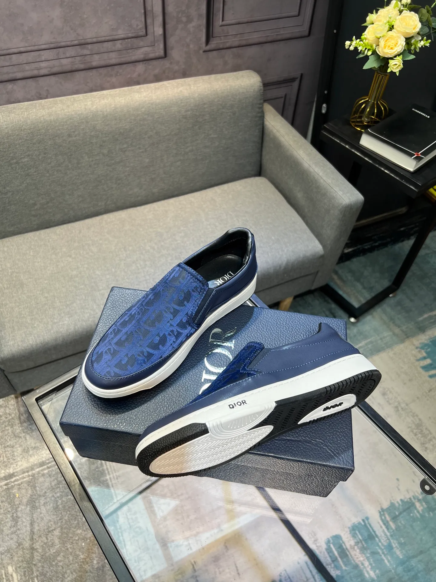 Men's shoes 💰420 [Dior] 🔝The latest masterpiece of high-end men's shoes brand: original special cloth fabric imported from Italy + cowhide + imported sheepskin lining 🔥Original toe-cap rubber outsole Soft and comfortable, making walking more convenient and comfortable! Size: 38-44 (45 can be customized)